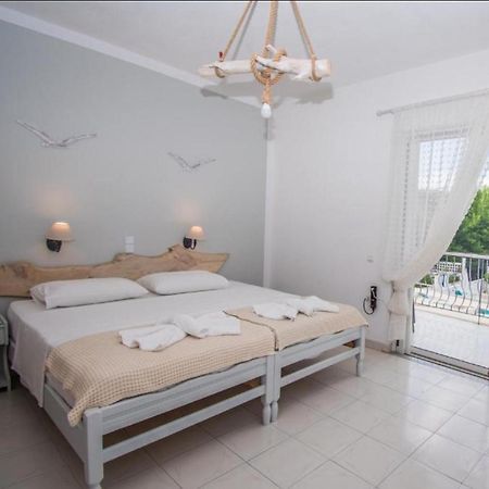 Alexandros Aparthotel Poros Town Exterior photo