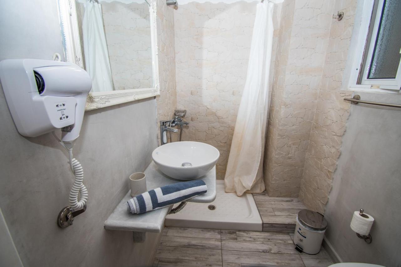 Alexandros Aparthotel Poros Town Room photo